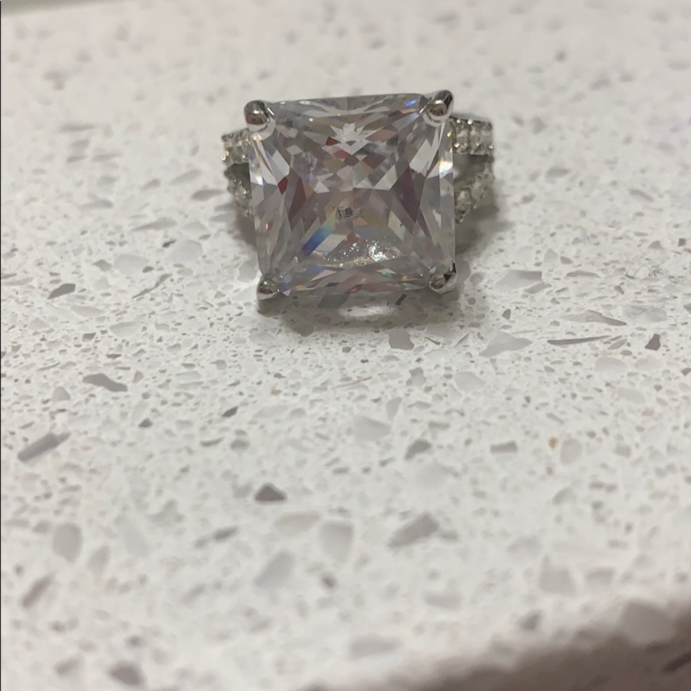 Size 7 bling bling ring